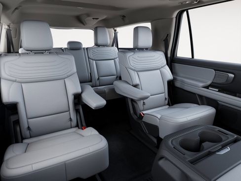 New 2027 Ford Expedition Max Platinum w/ Platinum Ultimate Package AWD/4WD image 11