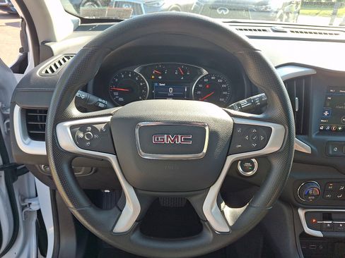Used 2022 GMC Terrain SLE w/ Driver Convenience Package AWD/4WD image 18