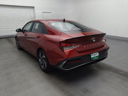 Used 2025 Hyundai Elantra Sport FWD image 5