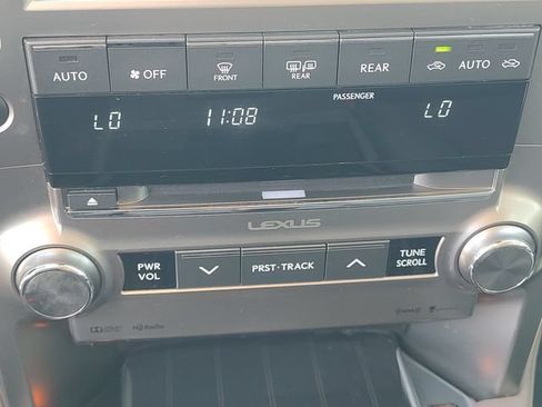 Used 2021 Lexus GX 460 Premium w/ Premium Package AWD/4WD image 16