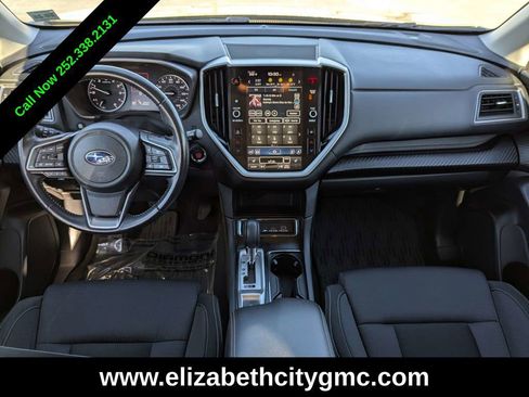 Used 2023 Subaru Ascent Premium w/ Convenience Package image 17