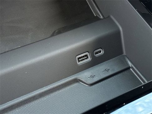 New 2026 Chevrolet Tahoe High Country image 18