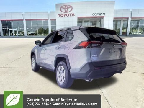 Used 2024 Toyota RAV4 LE image 9