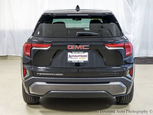 Used 2025 GMC Terrain Elevation AWD/4WD image 6