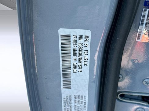 Used 2022 Dodge Charger Scat Pack w/ Dynamics Package RWD image 36