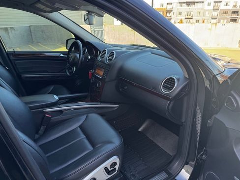 Used 2012 Mercedes-Benz GL 450 4MATIC image 23