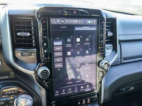 Used 2025 RAM 1500 Laramie image 33