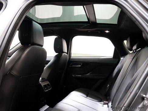 Used 2020 Jaguar F-PACE Premium AWD/4WD image 14