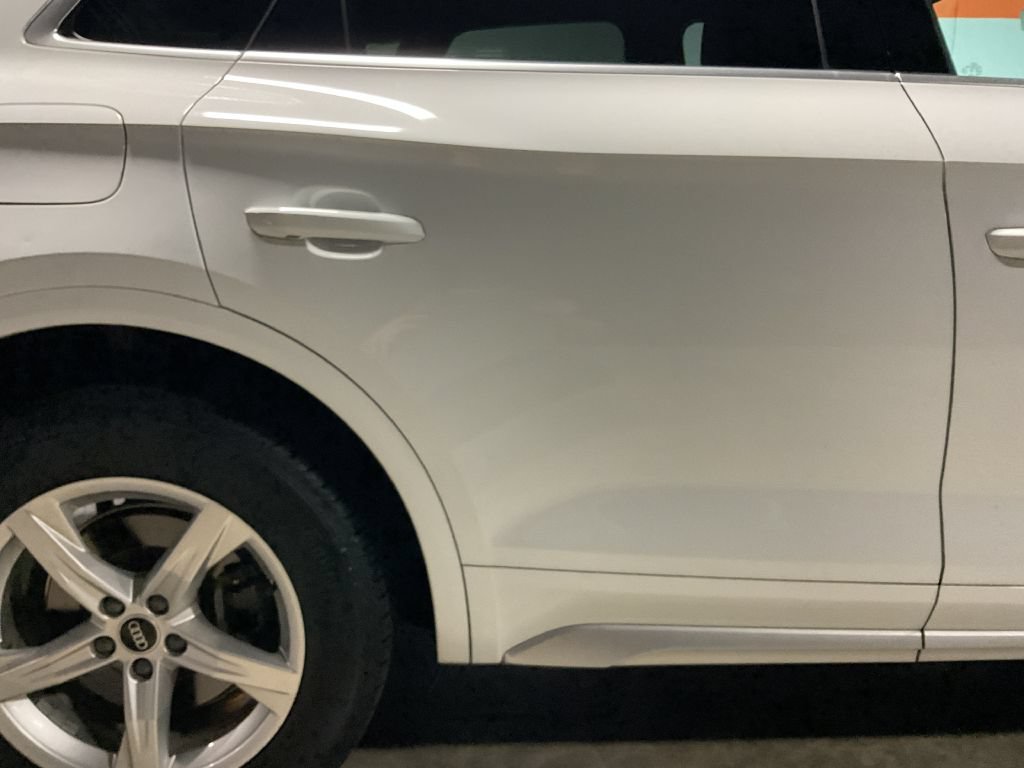 Used 2021 Audi Q5 2.0T Premium w/ Convenience Package AWD/4WD image 16