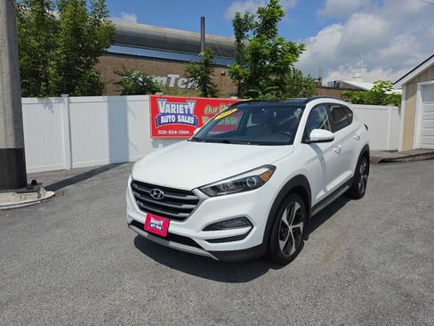 Used 2018 Hyundai Tucson Value AWD/4WD image 12