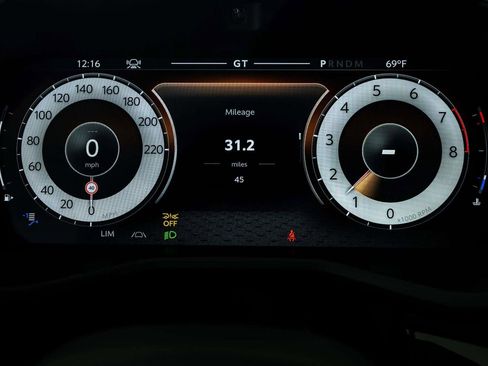 New 2026 Aston Martin DBX 707 image 25