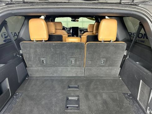 Used 2022 Ford Expedition Max Platinum AWD/4WD image 41