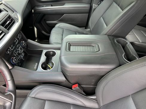 Used 2024 Chevrolet Tahoe RST w/ Luxury Package AWD/4WD image 24