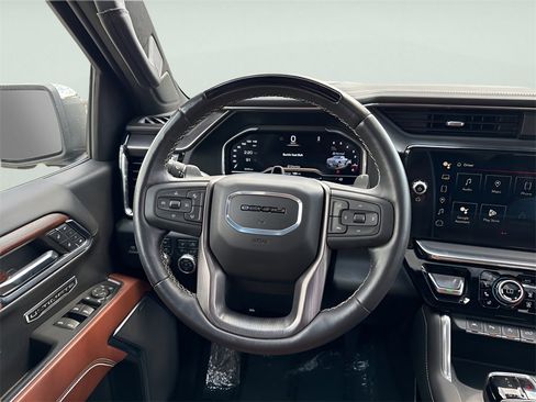 Used 2024 GMC Sierra 1500 Denali Ultimate image 13