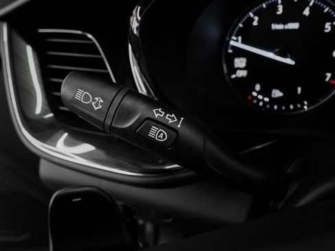 Used 2023 Buick Envision Essence w/ Sport Touring Package image 22