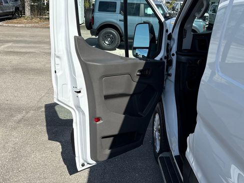 Used 2024 Ford Transit 250 Low Roof w/ Exterior Upgrade Package image 13
