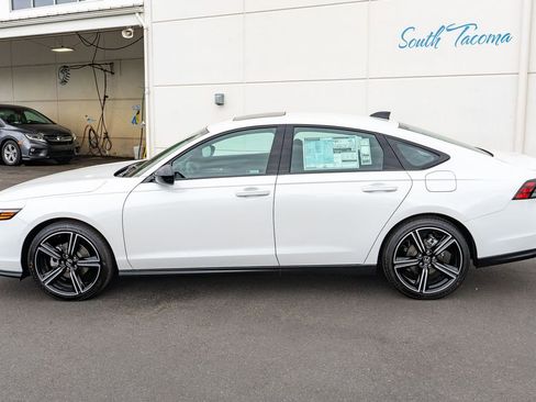 New 2026 Honda Accord SE image 9