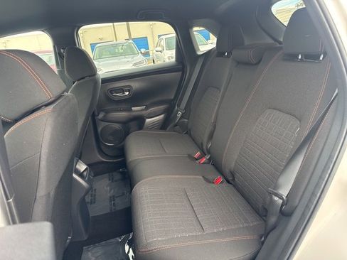 Used 2025 Honda HR-V Sport image 22