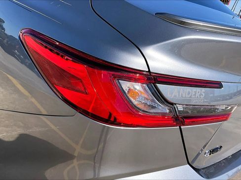 Certified 2025 Toyota Camry SE w/ Convenience Package image 28