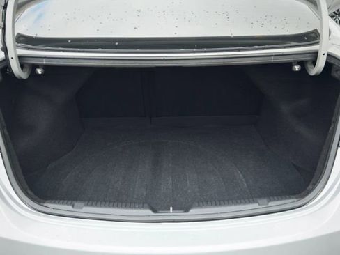 Used 2012 Hyundai Elantra Limited w/ Technology Pkg 5 FWD image 54