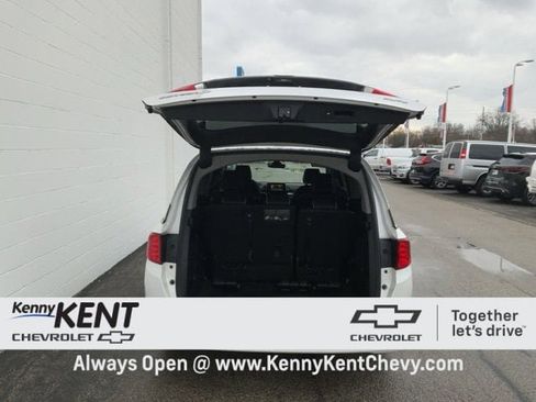 Used 2024 Honda Odyssey Elite image 8