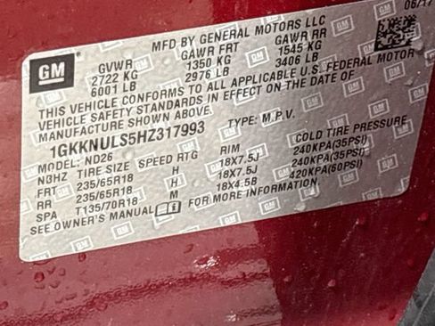 Used 2017 GMC Acadia SLT AWD/4WD image 26