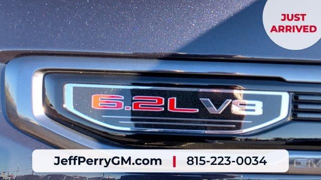 Used 2025 GMC Sierra 1500 AT4 w/ AT4 Premium Package AWD/4WD image 12
