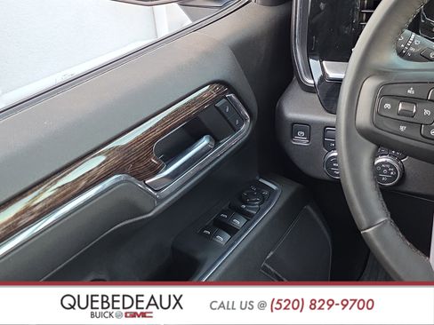 Used 2024 GMC Sierra 1500 Elevation w/ LPO, Elevation Black Package AWD/4WD image 24