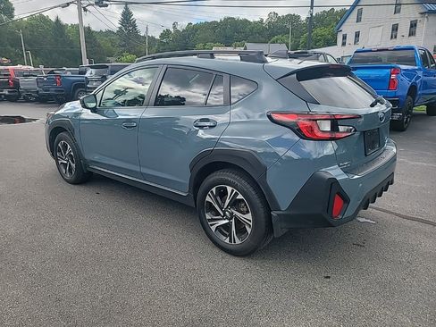 Used 2024 Subaru Crosstrek 2.0i Premium image 4