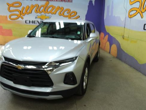 Used 2021 Chevrolet Blazer LT FWD image 4