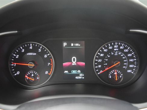 Used 2023 Kia Stinger GT-Line w/ Sun & Sound Package image 12