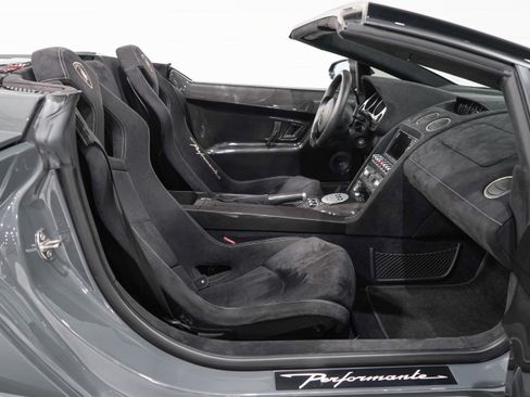 Used 2012 Lamborghini Gallardo LP 570-4 Performante AWD/4WD image 14