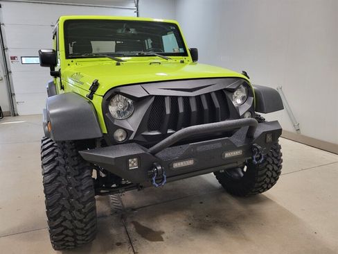 Used 2016 Jeep Wrangler Unlimited Sport w/ Quick Order Package 24S AWD/4WD image 14