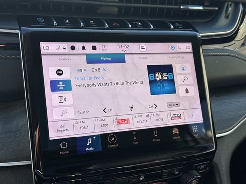 Used 2022 Jeep Grand Cherokee Limited 4xe image 21