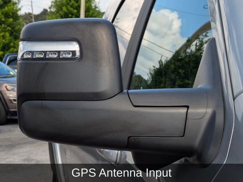 Used 2024 RAM 2500 Limited image 11