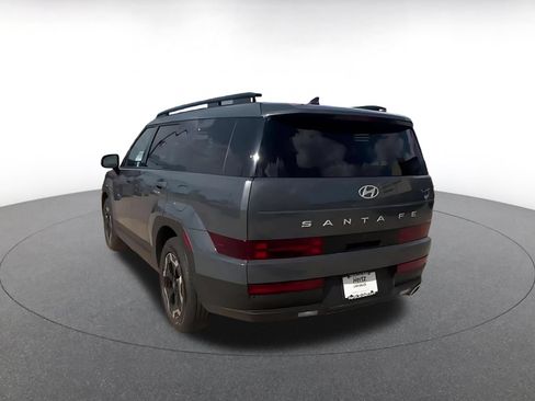 Used 2026 Hyundai Santa Fe SEL AWD/4WD image 10