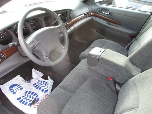 Used 2005 Buick Le Sabre Custom image 24