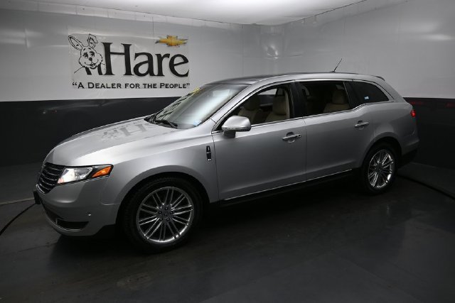 Used 2019 Lincoln MKT AWD image 40