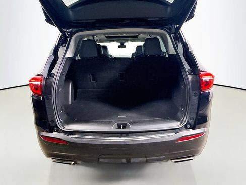 Used 2019 Buick Enclave Premium w/ Experience Buick Package FWD image 26