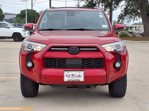 Used 2023 Toyota 4Runner SR5 Premium w/ Moonroof Package RWD image 2
