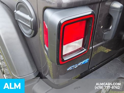Used 2025 Jeep Wrangler Unlimited Sport S 4xe AWD/4WD image 12