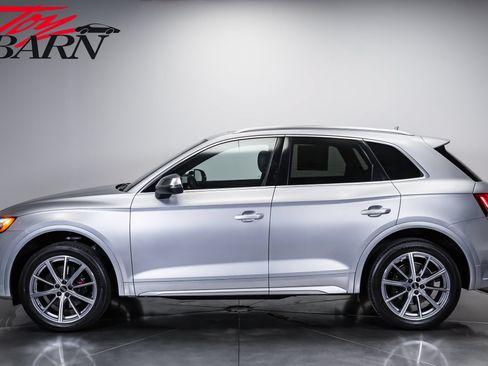 Used 2023 Audi SQ5 Premium Plus w/ Premium Plus Package AWD/4WD image 2