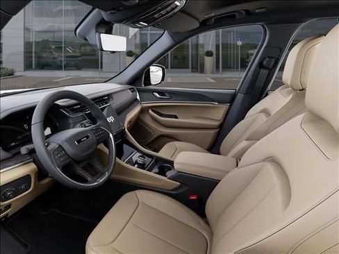 New 2025 Jeep Grand Cherokee L Limited w/ Luxury Tech Group II image 22