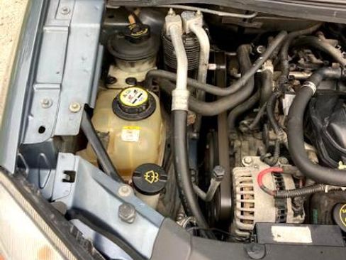 Used 2004 Ford Freestar SE image 34