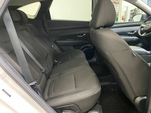 Used 2025 Hyundai Tucson SEL FWD image 13