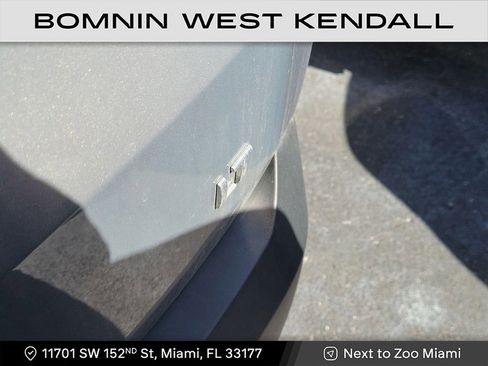 Used 2018 Chevrolet Traverse LT image 4