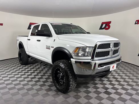 Used 2017 RAM 2500 Tradesman w/ Chrome Appearance Group AWD/4WD image 10