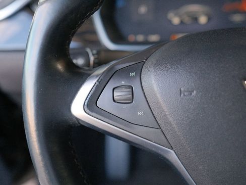 Used 2016 Tesla Model S 75 image 17