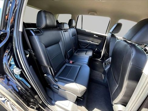 Used 2023 Volkswagen Atlas SE FWD image 26