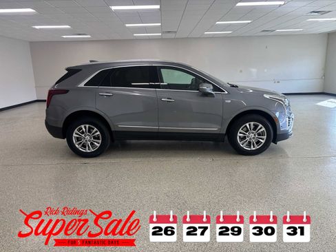 Used 2020 Cadillac XT5 Premium Luxury image 4
